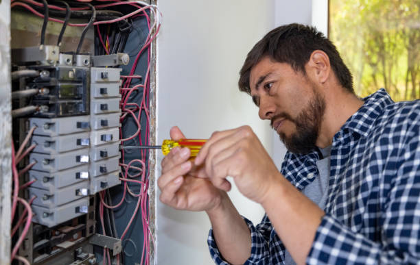 Best Circuit Breaker Repair  in Hobart, OK